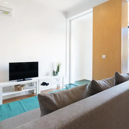 Host Wise - Modern With Terrace - Walk Everywhere Lejlighed Porto