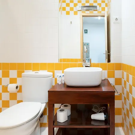 Host Wise - Modern With Terrace - Walk Everywhere Lejlighed Porto