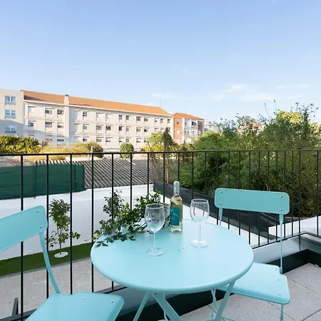 Apartment Host Wise - Modern With Terrace - Walk Everywhere *