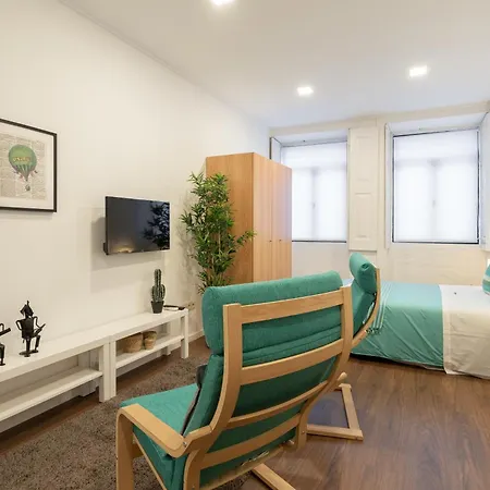 Host Wise - Modern With Terrace - Walk Everywhere