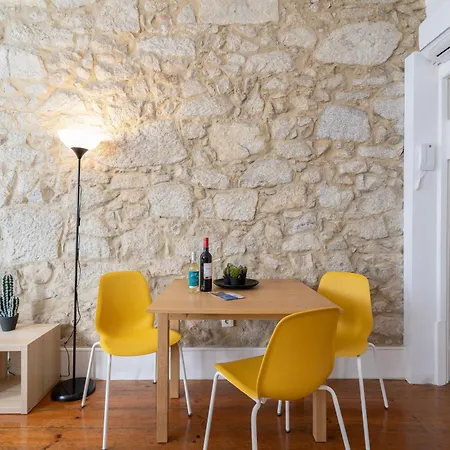 Host Wise - Modern With Terrace - Walk Everywhere Porto