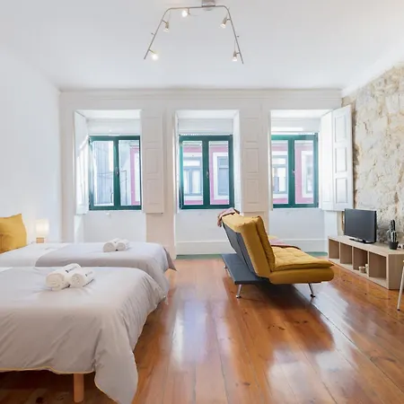 Host Wise - Modern With Terrace - Walk Everywhere